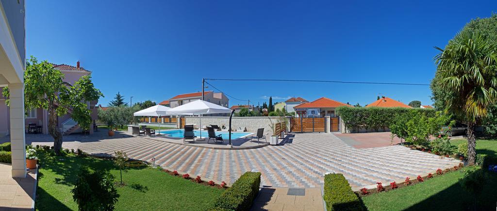 Banic Apartments With Pool Biograd Na Moru Exterior foto